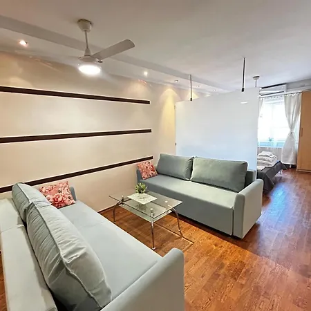 Apartment Silent Main Market Square With Ac *